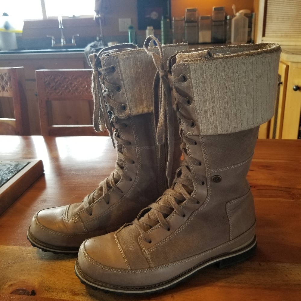North Face leather boots
